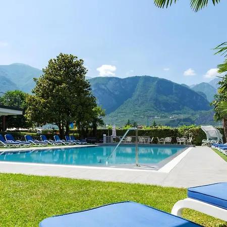 Campagnola Piano Terra Con Giardino Privato Apartment Riva del Garda