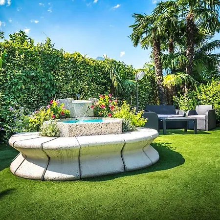 Campagnola Piano Terra Con Giardino Privato