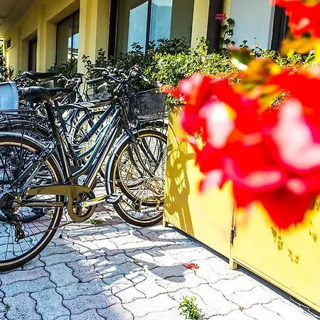 Apartment Campagnola Piano Terra Con Giardino Privato Riva del Garda