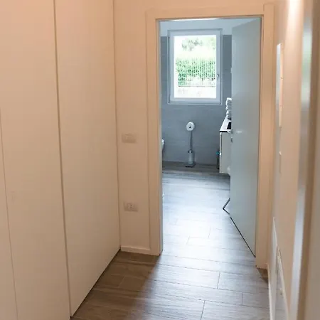 Campagnola Piano Terra Con Giardino Privato Riva del Garda