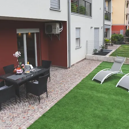 Campagnola Piano Terra Con Giardino Privato Apartment *